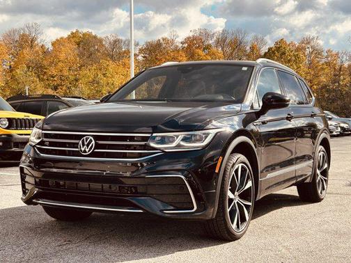 2022 Volkswagen Tiguan 2.0T SEL R-Line 4MOTION