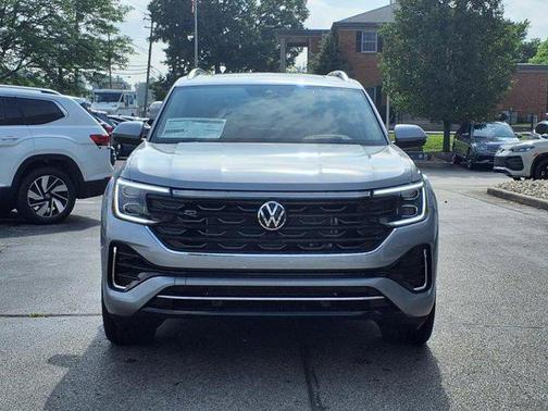 2025 Volkswagen Atlas 2.0T SEL Premium R-Line 4MOTION