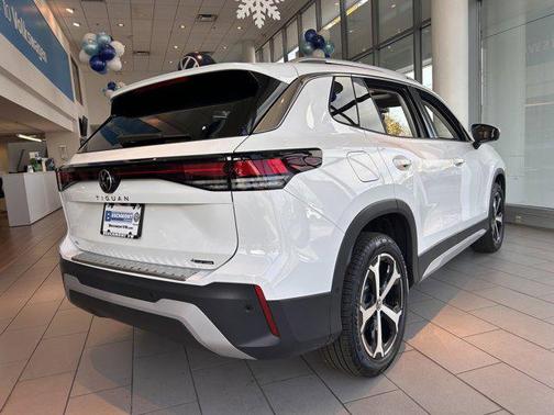 2026 Volkswagen Tiguan 2.0T SE 4MOTION