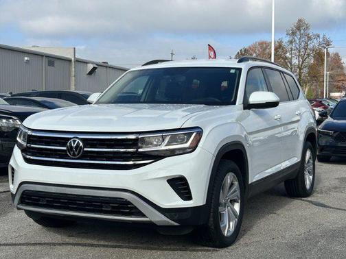 2022 Volkswagen Atlas 3.6L SE w/Technology