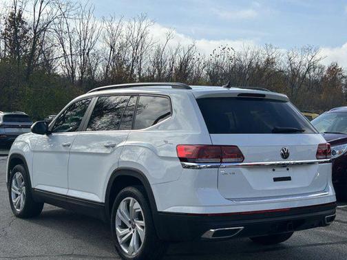 2022 Volkswagen Atlas 3.6L SE w/Technology