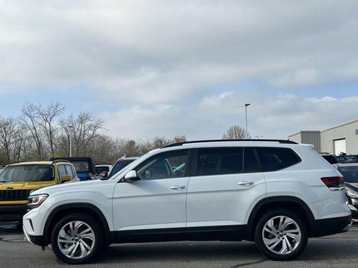 2022 Volkswagen Atlas 3.6L SE w/Technology