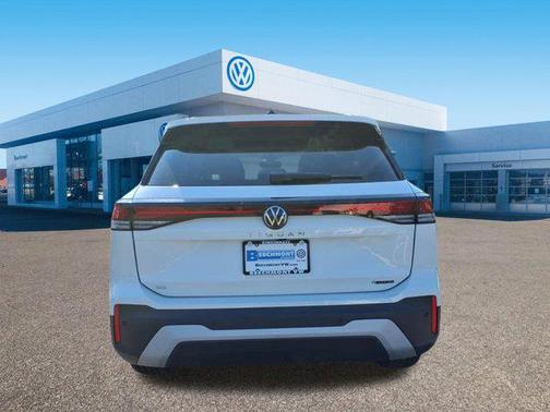 2025 Volkswagen Tiguan 2.0T SE 4MOTION