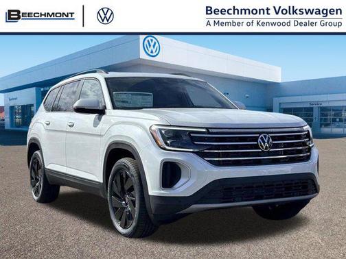 White 2026 Volkswagen Atlas 2.0T SE w/Technology 4MOTION
