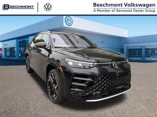 deep black pearl 2026 Volkswagen Tiguan 2.0T SEL R-Line 4MOTION