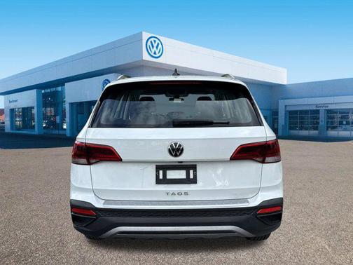 2022 Volkswagen Taos 1.5T S