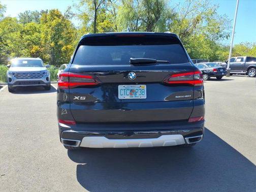 2023 BMW X5 sDrive40i