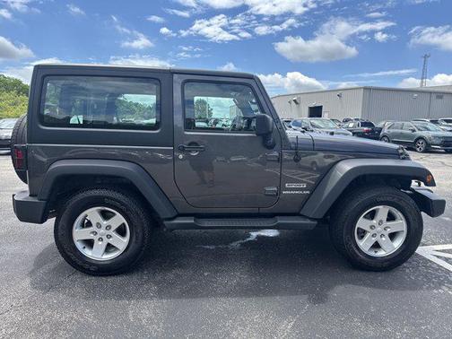 2017 Jeep Wrangler Sport