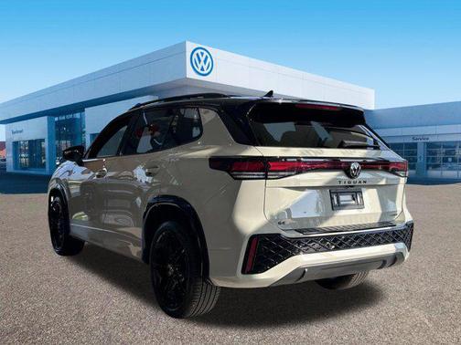 2026 Volkswagen Tiguan 2.0T SE R-Line Black 4MOTION