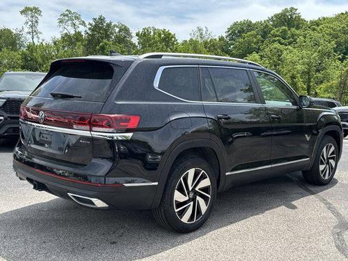 2024 Volkswagen Atlas 2.0T SEL