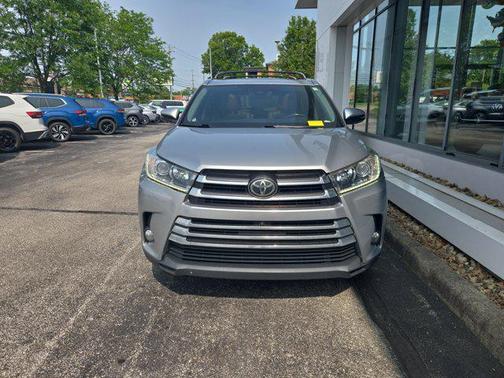2017 Toyota Highlander Limited Platinum