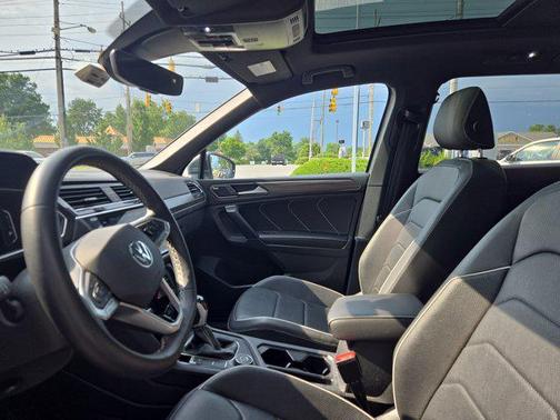 2023 Volkswagen Tiguan 2.0T SEL R-Line 4MOTION