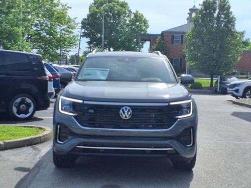 2025 Volkswagen Atlas 2.0T SEL Premium R-Line 4MOTION