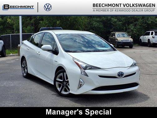 2016 Toyota Prius Three Touring