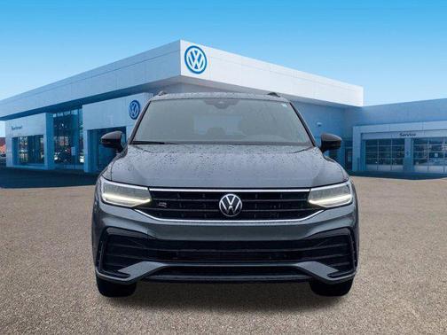 2024 Volkswagen Tiguan 2.0T SE R-Line Black 4MOTION