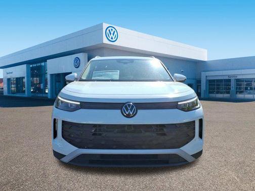 2025 Volkswagen Tiguan 2.0T SE 4MOTION