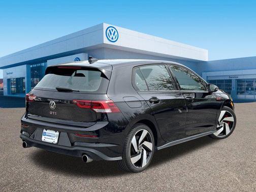 2024 Volkswagen Golf GTI 2.0T S DSG