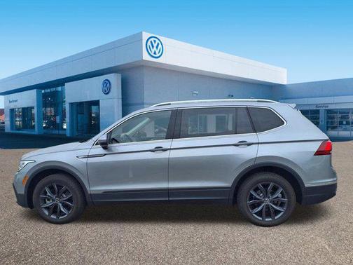 2024 Volkswagen Tiguan 2.0T SE 4MOTION