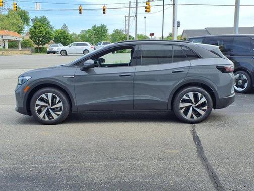 2025 Volkswagen ID.4 Pro