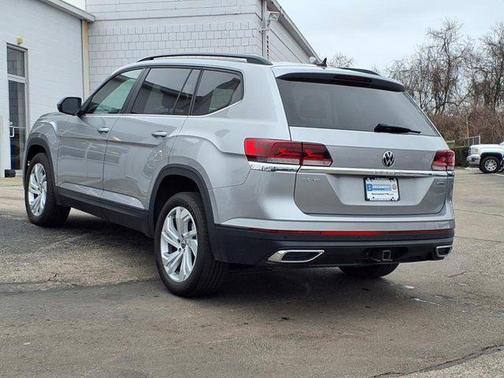 2025 Volkswagen Atlas 2.0T SEL