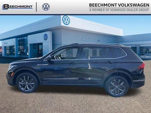Deep Black 2022 Volkswagen Tiguan 2.0T SE 4MOTION