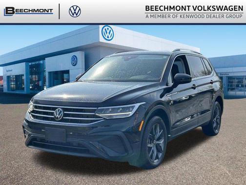 Deep Black 2022 Volkswagen Tiguan 2.0T SE 4MOTION
