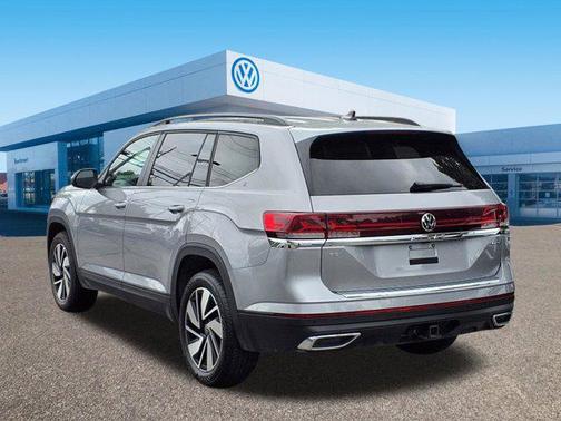 2024 Volkswagen Atlas 2.0T SE w/Technology 4MOTION