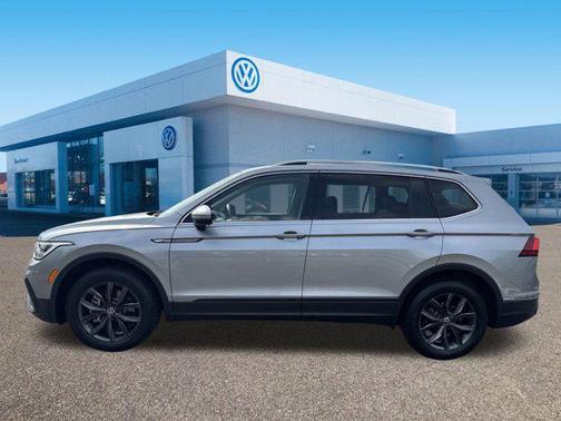 2024 Volkswagen Tiguan 2.0T SE 4MOTION