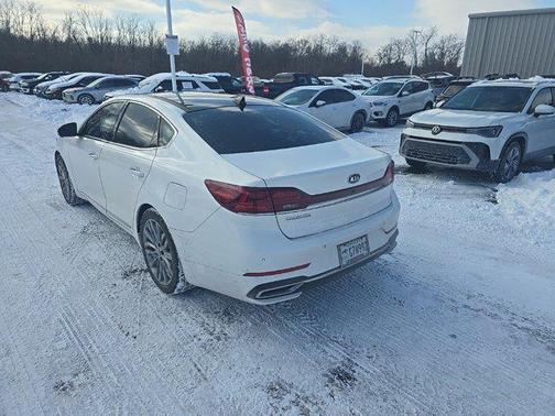 2020 Kia Cadenza Limited