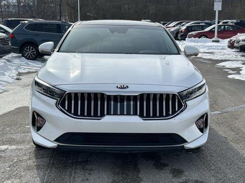 2020 Kia Cadenza Limited