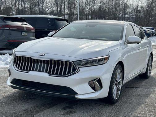 2020 Kia Cadenza Limited