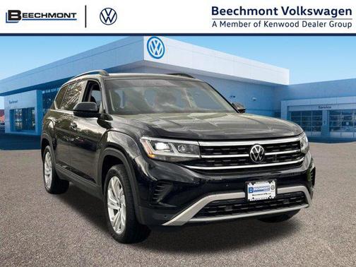 Deep Black 2023 Volkswagen Atlas 3.6L SE w/Technology
