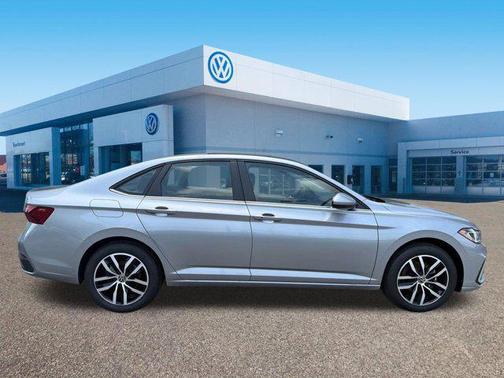 Pyrite Silver Metallic 2026 Volkswagen Jetta 1.4T SE