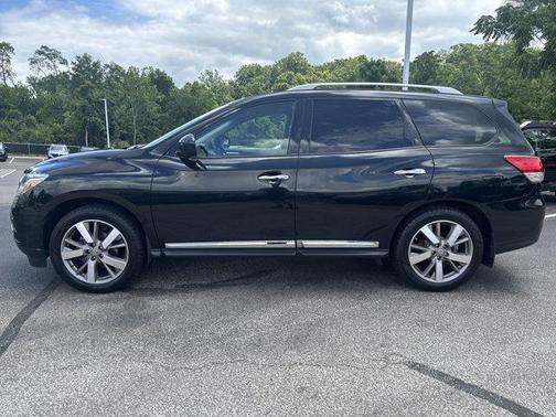 2015 Nissan Pathfinder Platinum