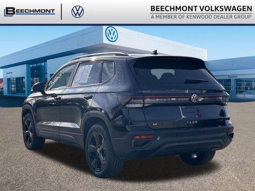 2025 Volkswagen Taos 1.5T SE Black