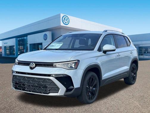 Gray 2026 Volkswagen Taos SE
