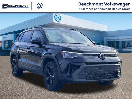 2025 Volkswagen Taos 1.5T SE Black