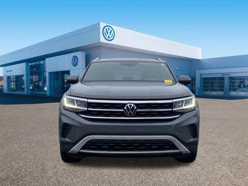2022 Volkswagen Atlas Cross Sport 3.6L V6 SE w/Technology