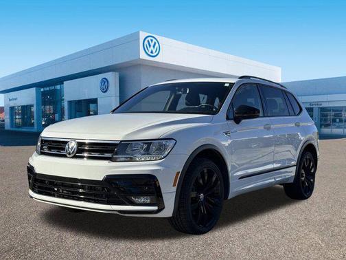 2020 Volkswagen Tiguan 2.0T SE R-Line Black