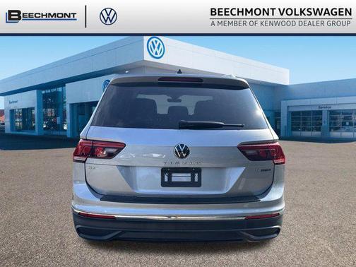 2024 Volkswagen Tiguan 2.0T SE 4MOTION