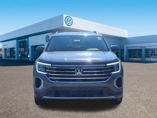 2025 Volkswagen Atlas 2.0T SE w/Technology 4MOTION