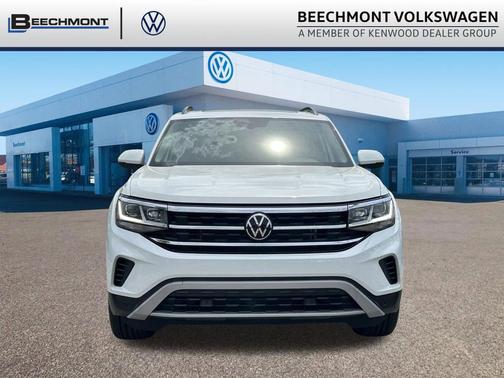Pure White 2023 Volkswagen Atlas 3.6L SE w/Technology