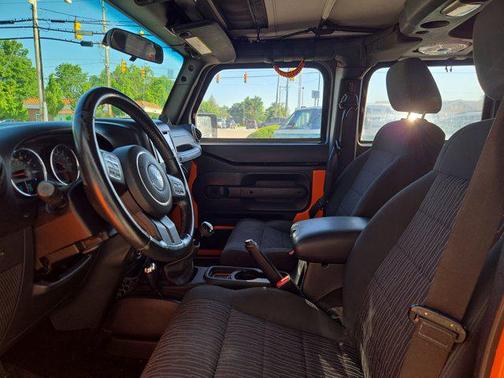2012 Jeep Wrangler Unlimited Freedom Edition