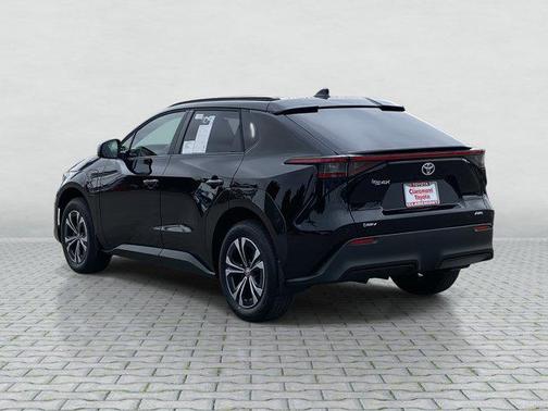2025 Toyota bZ4X XLE