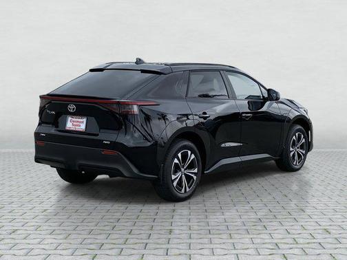 2025 Toyota bZ4X XLE