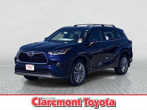 2025 Toyota Highlander Hybrid Platinum
