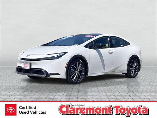 2024 Toyota Prius XLE