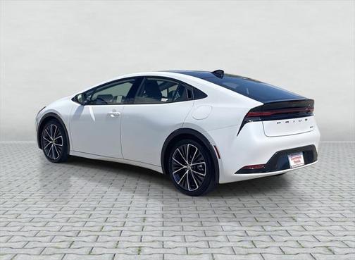 2024 Toyota Prius XLE