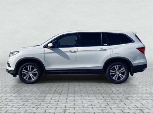 2017 Honda Pilot EX