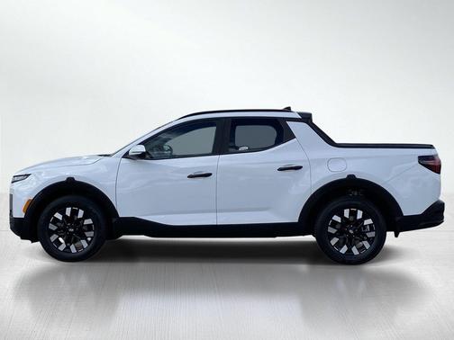 Atlas White 2025 Hyundai SANTA CRUZ SEL